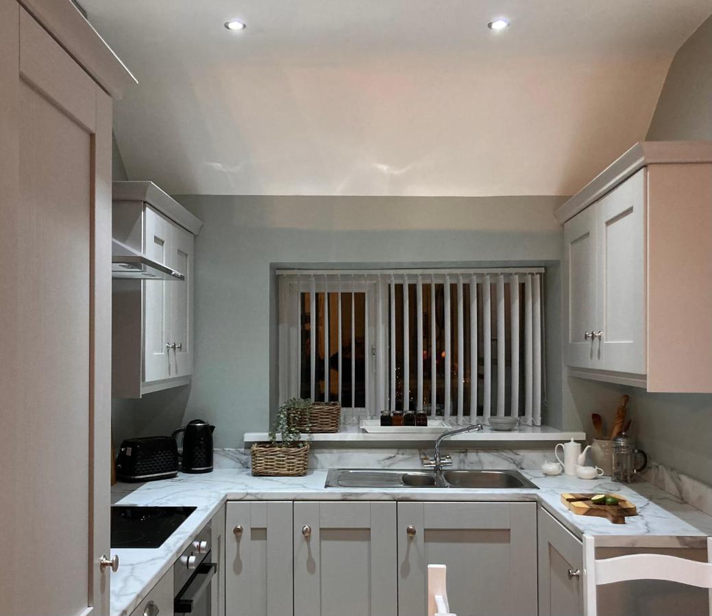 Tonn Ruray Sea View Luxury 2 Bed Apartment Dundrum Dış mekan fotoğraf